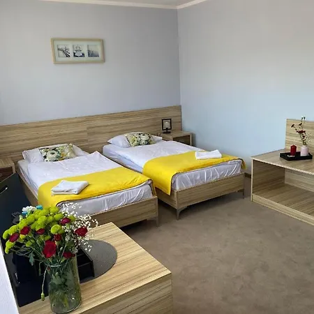 Alpex Hotel 2*