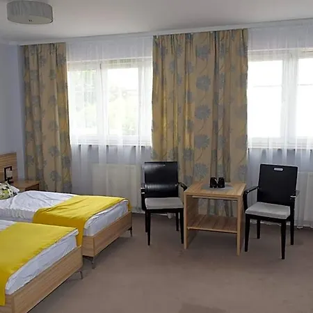 Alpex Hotel 2*
