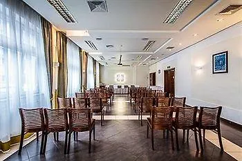 Alpex Hotel